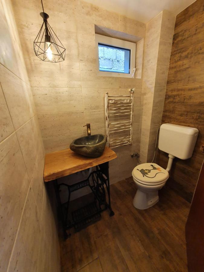 Casa Lucky 호텔 Rîşnov 외부 사진